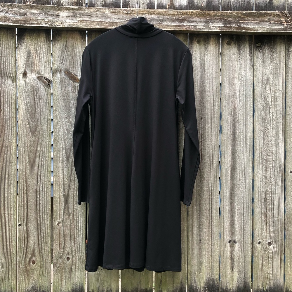 Karen Kane Quinn Turtleneck Dress Size L Black Jersey Swing Pockets - Picture 10 of 12